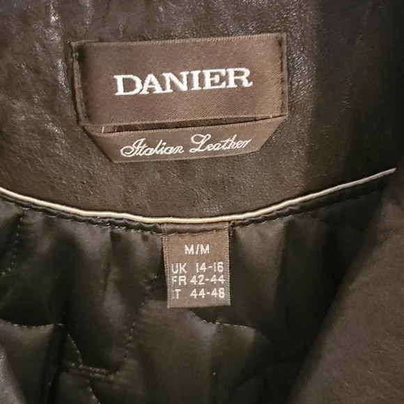 Italian leather jacket - Picture 2 of 10